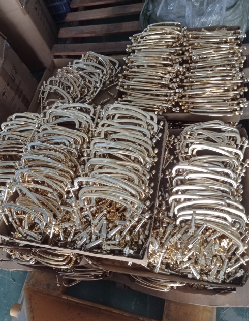 {当前产品的产品关键词轮巡使用}